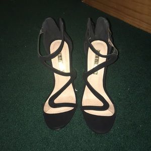Black sandal heels